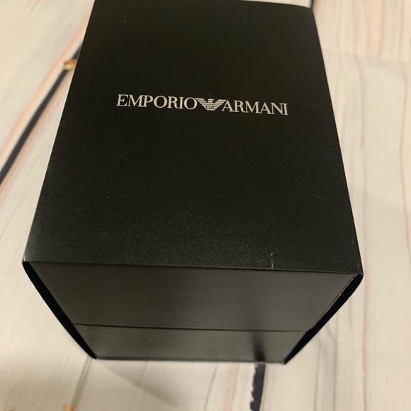 Emporio Armani silver watch with original box main image 4